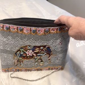 I purchased this bag on a whim and have never used it. It still has the tag.